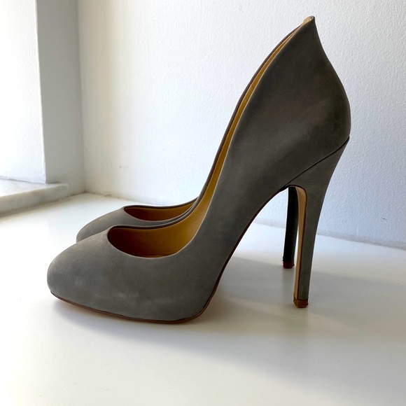 ALDO Fawson Gray Suede Heels - Picture 1 of 9